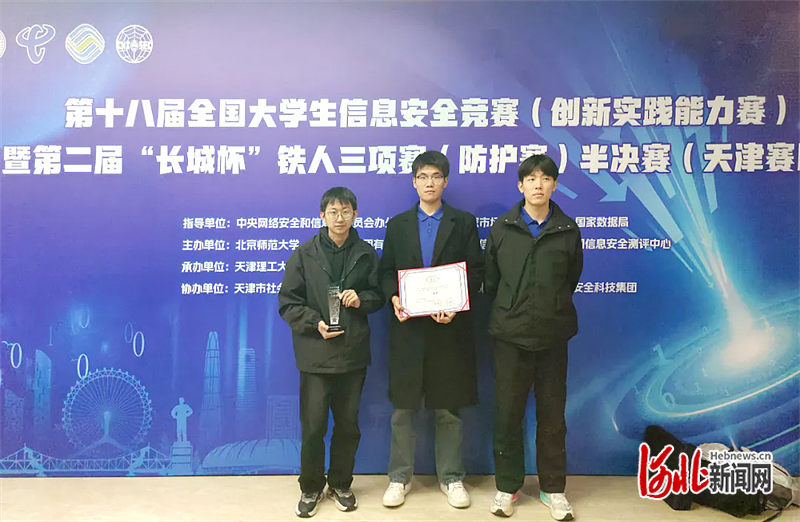 1742348788528653.png 2.png